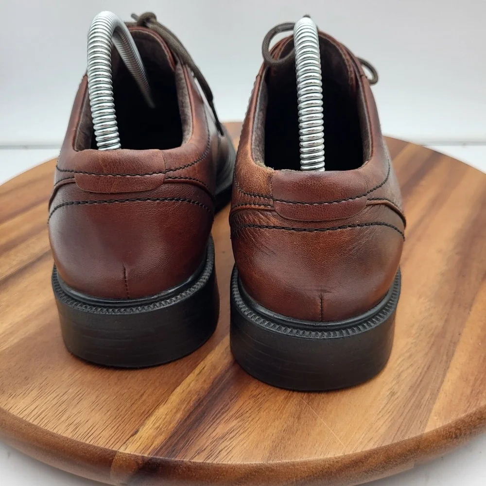 Clarks oxford shoes